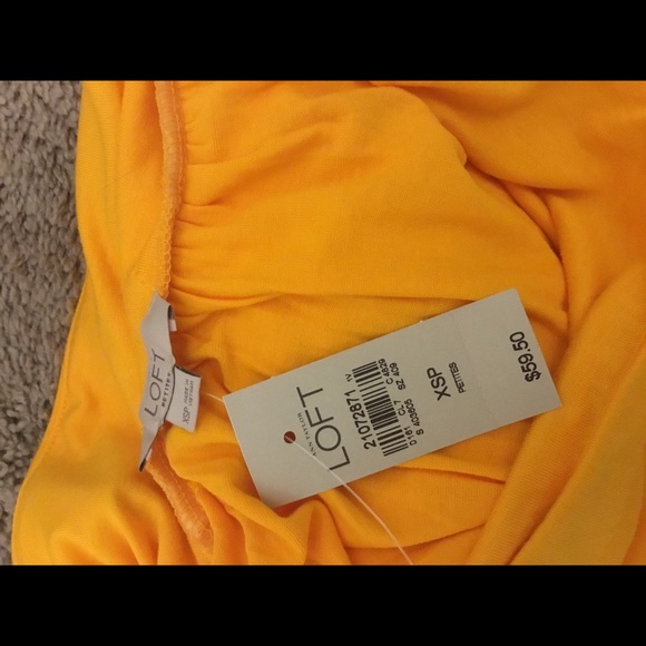 **new listing * Ann Taylor Ladies skirt - Picture 3 of 3